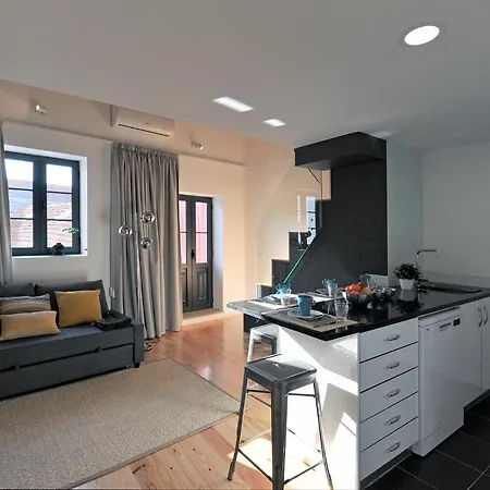 Апартаменты Flh Oporto Wine Cellars Luxury Ii Вила-Нова-ди-Гая