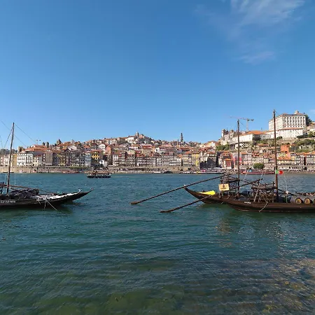 Flh Oporto Wine Cellars Luxury Ii Апартаменты Вила-Нова-ди-Гая